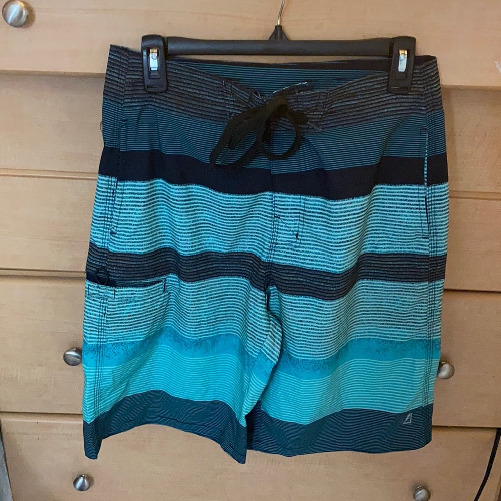 Amplify shorts
